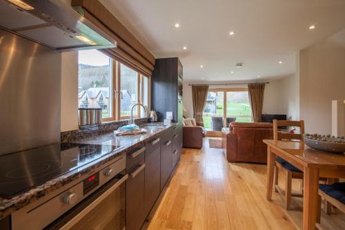 Mains of Taymouth Country Estate 5* Maxwell Villas