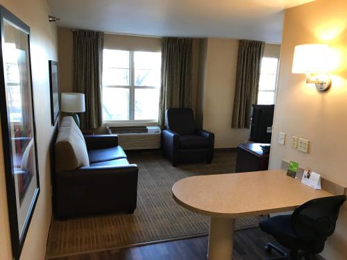 Extended Stay America Suites - Detroit - Auburn Hills - Featherstone Rd.