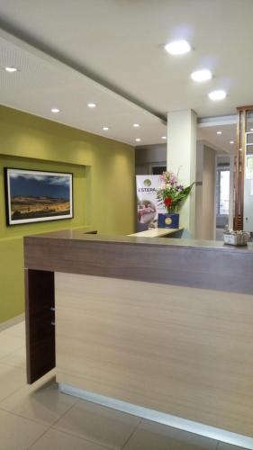 로비, Estepa Hotel in 헤네랄 로카