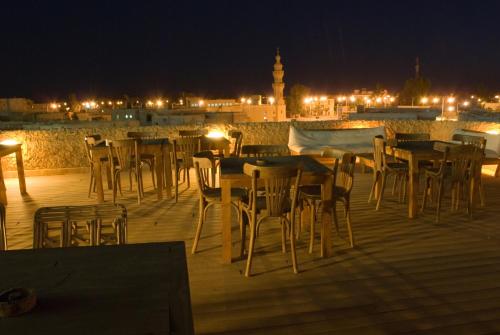 餐廳, 錫瓦西瓦阿巴賓沙小屋招待所 (Albabenshal Lodge Siwa) in 西瓦