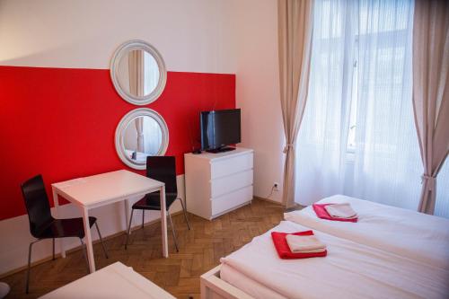 Budget Apartment