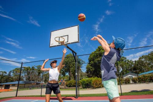 BIG4 Tasman Holiday Parks - Racecourse Beach