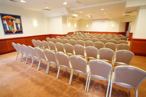 Monika Centrum Hotels - image 3