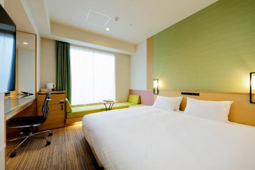 room detail thumbnail 1