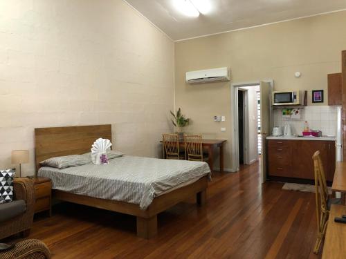 Access Units in Honiara