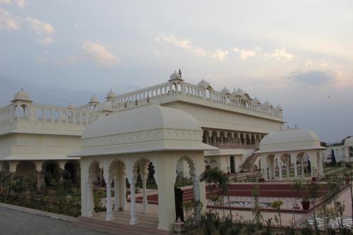 Laxmi Palace Heritage Hotel