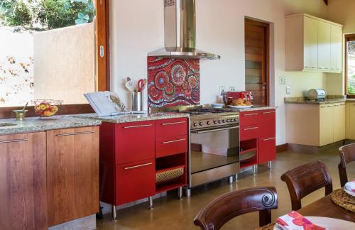 Kitchen, La Casa Compartida in Southbroom