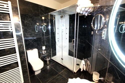 Presidential Spa Suite