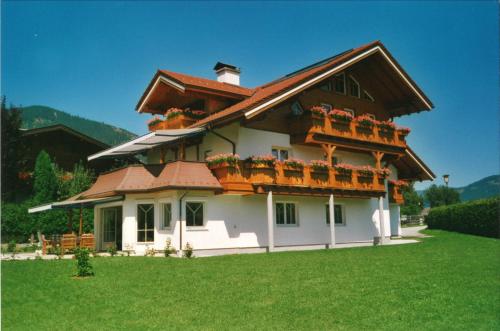 Entrada, Haus Meneweger in Flachau