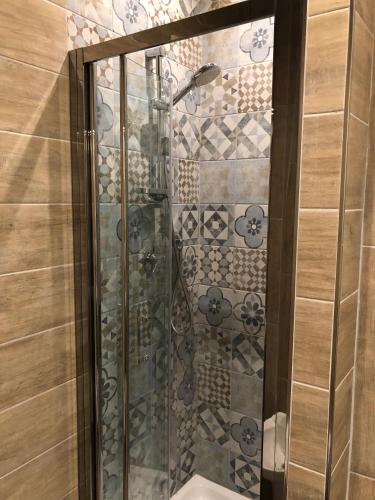 Le Petit Real - image 12