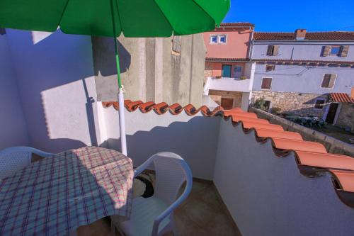 Stone House Olio - image 2