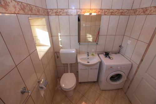 Stone House Olio - image 4