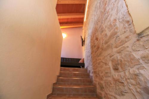 Stone House Olio - image 6