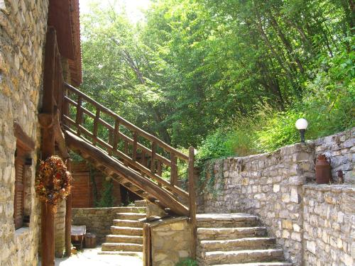 Bejárat, Arxontiko Agonari in Metamorfosi Naousa