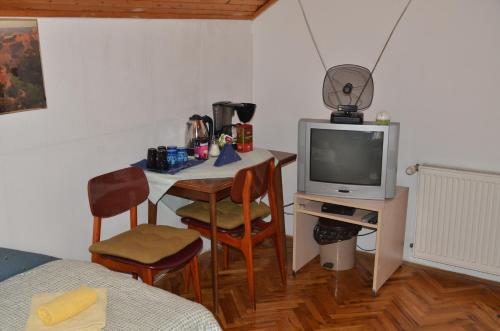  Rooms Mila in Rezovac