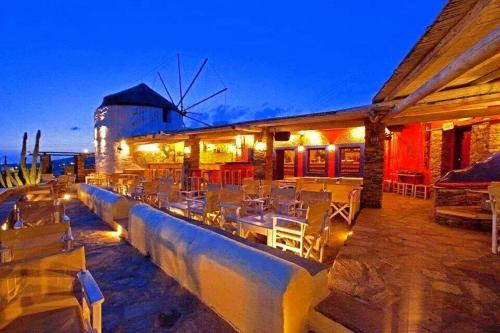 Traditional country house in Tinos