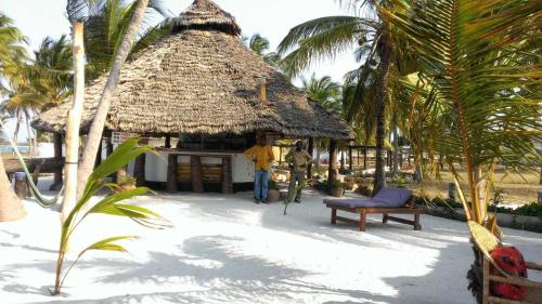 Kilwa Beach Lodge