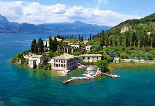 Welcome Traveller LA PERLA APARTMENTS 3