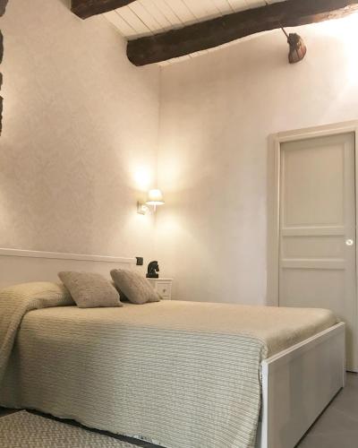 LG LAKE - Boutique apartments and rooms -, Lake Como Region