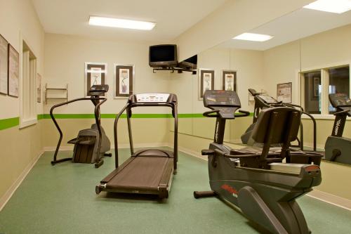 Extended Stay America Suites - Atlanta - Gwinnett Place - image 9