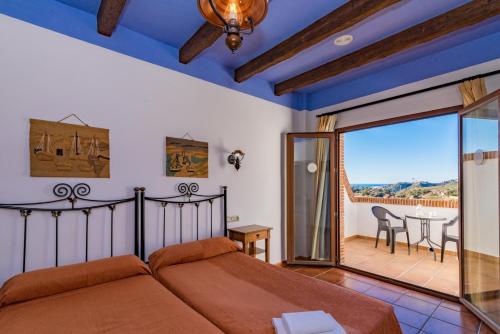 Twin Room with View