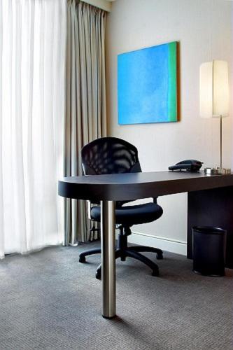 Novotel Toronto North York Hotel