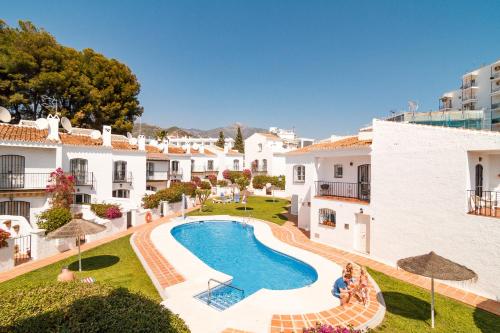 Los Pinos 23 Villas Casasol