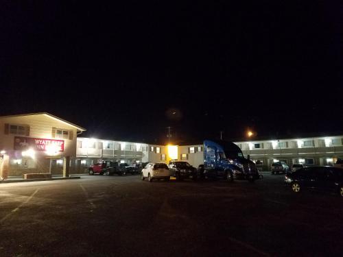 Regency Inn - image 2