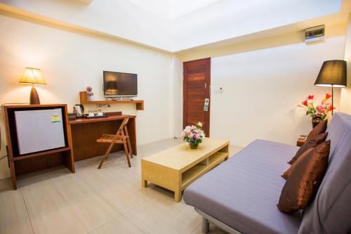 room detail thumbnail 0