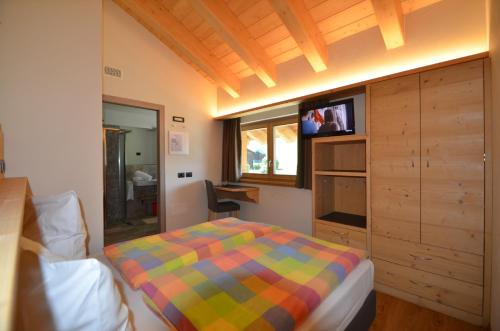 Double or twin room, economy