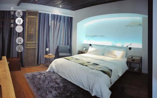 Superior Queen Room image 4