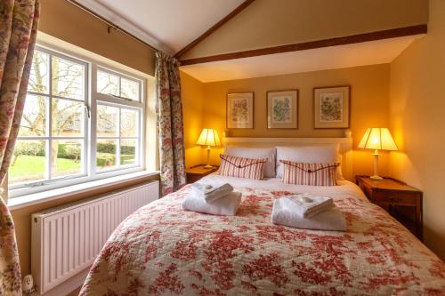 Jasmine Cottage, Kelsale, sleeps 5 - Aldeburgh Coastal Cottages in Kelsale
