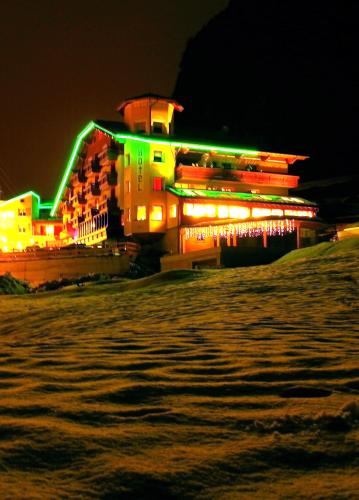 Alps Oriental Wellness HOTEL 3