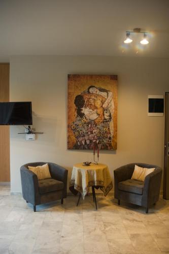 Minoos Hotel - image 10