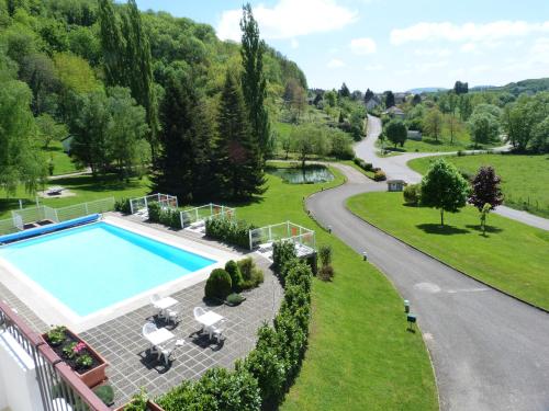 Location g�te, chambres d'hotes Domaine du Revermont - Logis Hotel dans le d�partement Jura 39