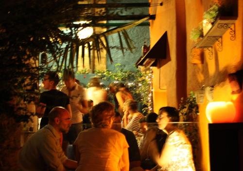 Albergue Revolutum Hostel - image 12