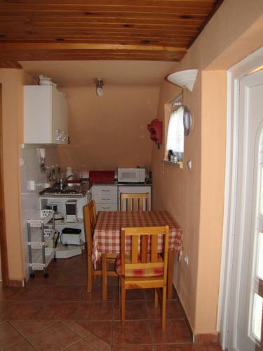 Alsóhegyi Apartmanok - image 11