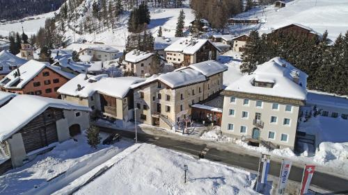 Viesnīcas āriene, Chesa Stuva Colani in Madulain