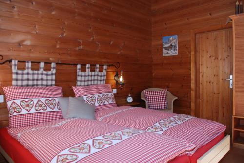 Salzano Basic Rooms Interlaken - image 5