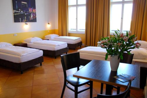 Grand Hostel Berlin Classic - image 12