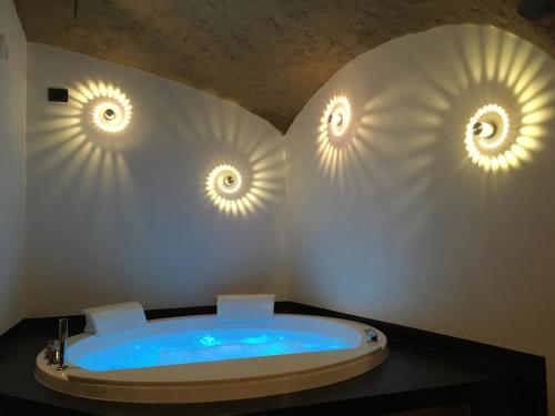 クールマイヨール Lo Boi Avise 3つ星 シングルルーム スイート