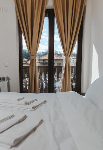Zlatograd 2 Iosifova Guest House - image 11