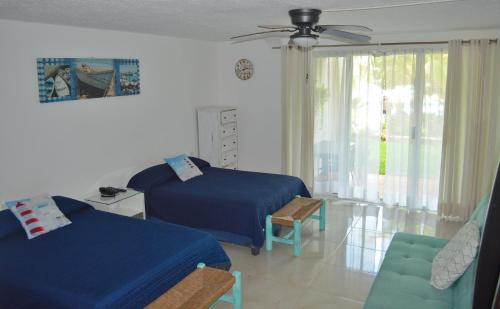 Preciosos Estudio Vista al Mar o jardín 5