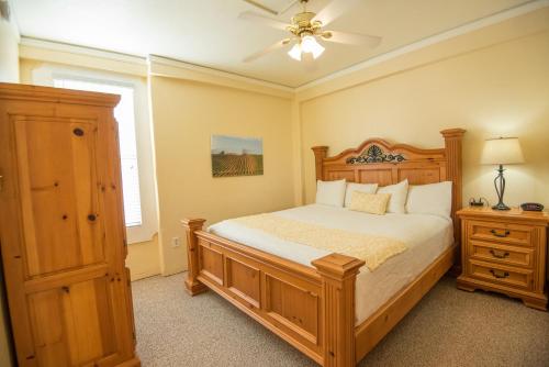 Pismo Beach Hotel – Pismo Beach, CA