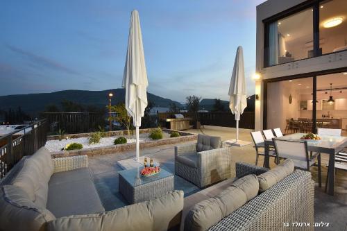 Villa J in Tiberias