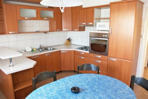 Konyha, Apartments & Rooms BARBARA in Finida