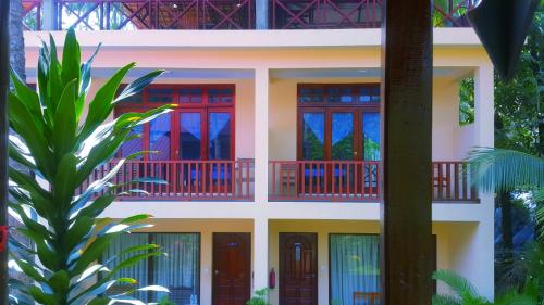 

Htein Lin Thar Guest House