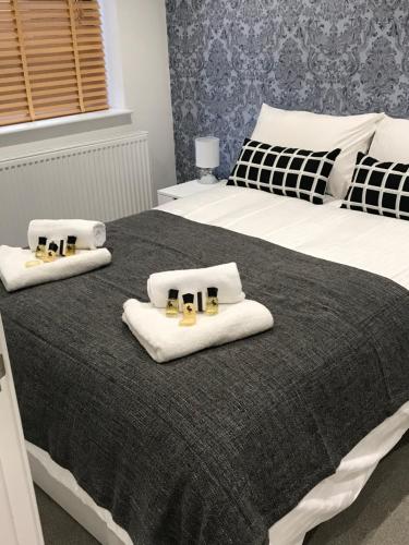 Reading Train Station Apartment by Shepherd Serviced Apartments - Reading