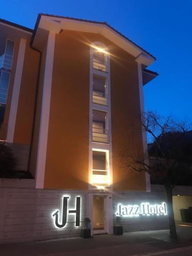 Jazz Hotel Ascona - main image