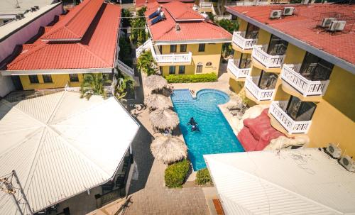 Hotel Alamar